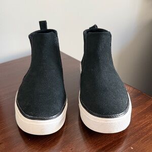Toms Black and White Slip-On Sneakers